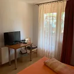 فندق مبيت وإفطار Hableany Etterem, Pizzeria Es Vendeghaz 3*