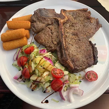 Hableany Etterem, Pizzeria Es Vendeghaz