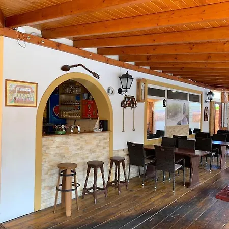 Hableány étterem, Pizzéria és Bed and breakfast