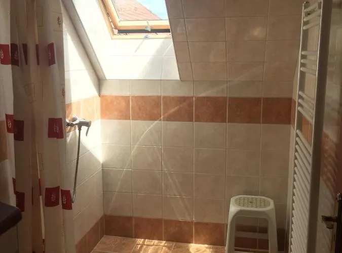 Hableany Etterem, Pizzeria Es Vendeghaz 3*