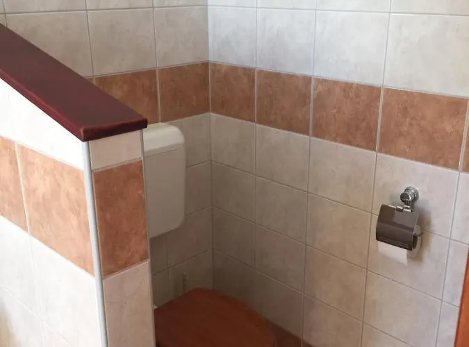 Hableany Etterem, Pizzeria Es Vendeghaz