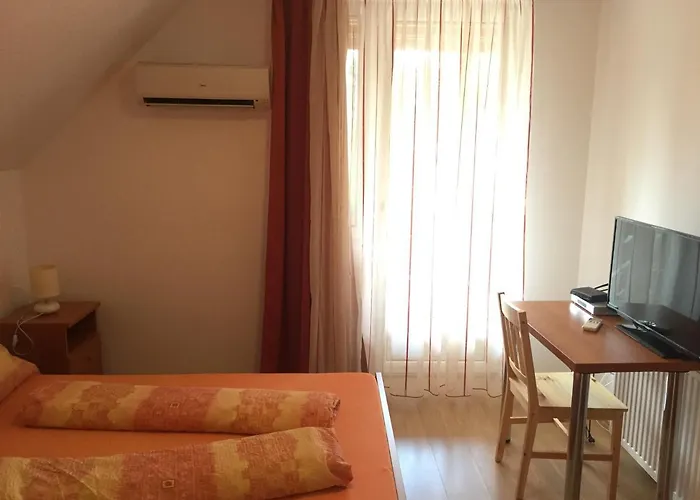 Hableany Etterem, Pizzeria Es Vendeghaz Balatonmáriafürdő