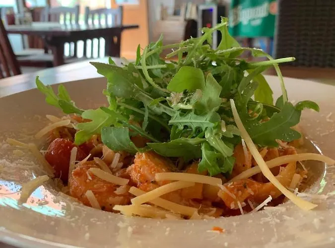 住宿加早餐酒店 Hableany Etterem, Pizzeria Es Vendeghaz Balatonmáriafürdő