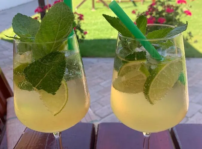 Hableany Etterem, Pizzeria Es Vendeghaz 住宿加早餐酒店 3*