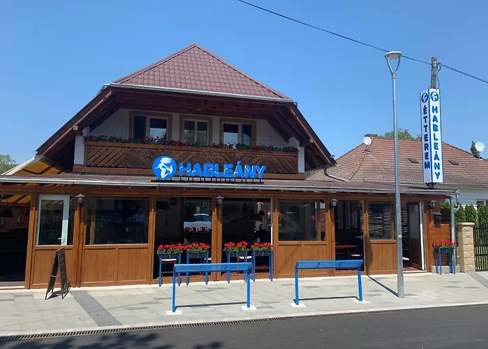 住宿加早餐酒店 Hableany Etterem, Pizzeria Es Vendeghaz