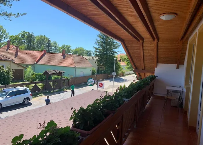 Hableany Etterem, Pizzeria Es Vendeghaz Bed & Breakfast 3*