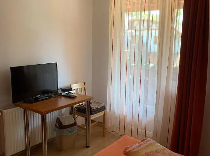 Oda ve Kahvaltı Hableany Etterem, Pizzeria Es Vendeghaz 3*